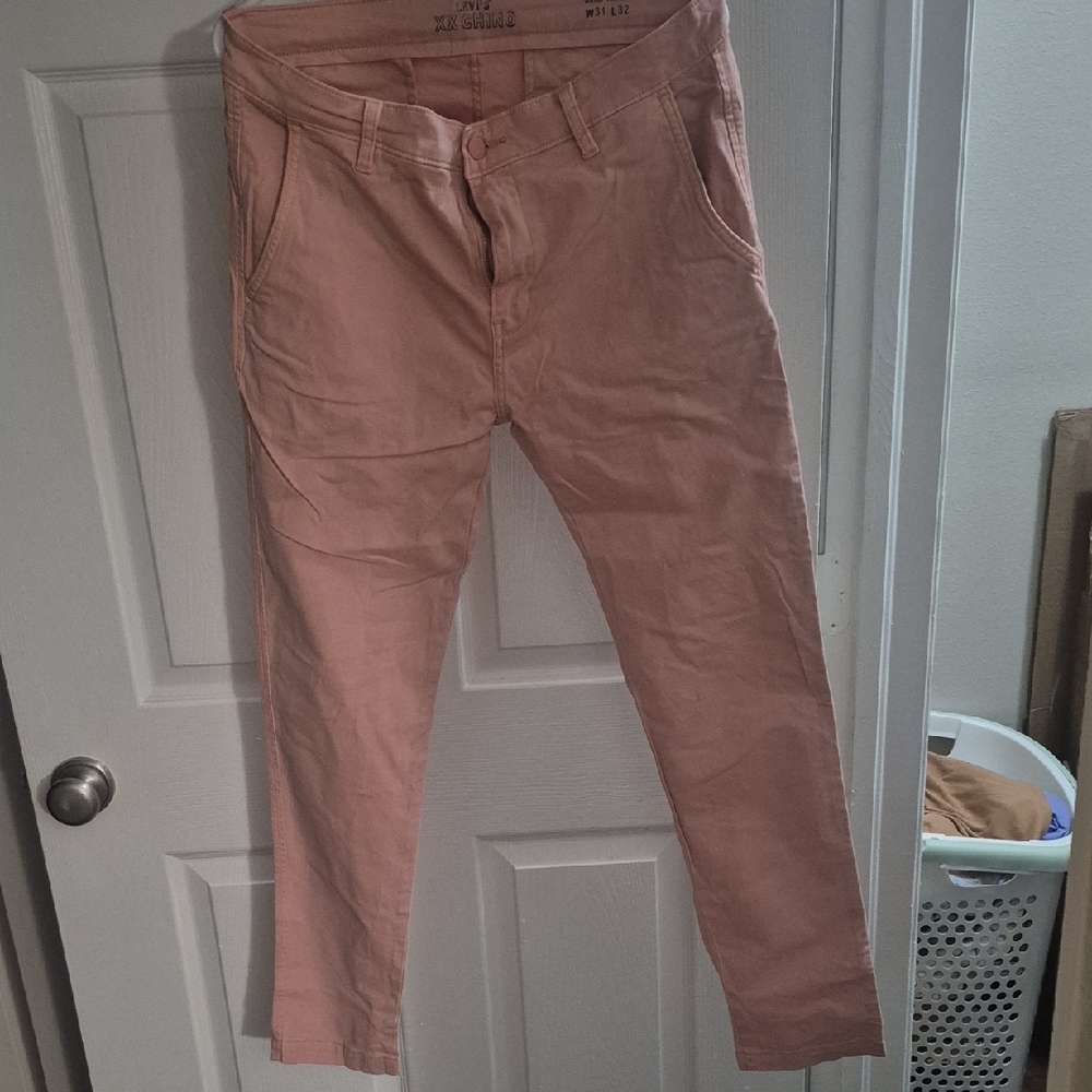 Levi Pants